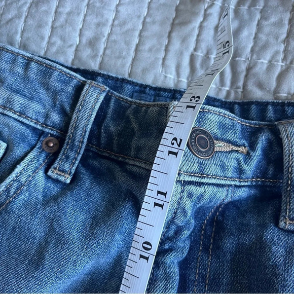 LUCKY BRAND ~ Cutoff Distressed Lucky Pins Short Size 10 High Rise - Picture 7 of 14